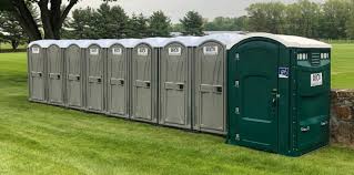 Best VIP or Luxury Restroom Trailers  in Brookfield, NJ
